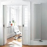 Zehnder Charleston Вертикальные радиаторы с нижней подвокой