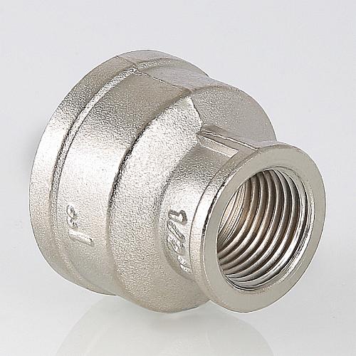 Valtec 1 1/2" x 1" Латунная никелированная муфта